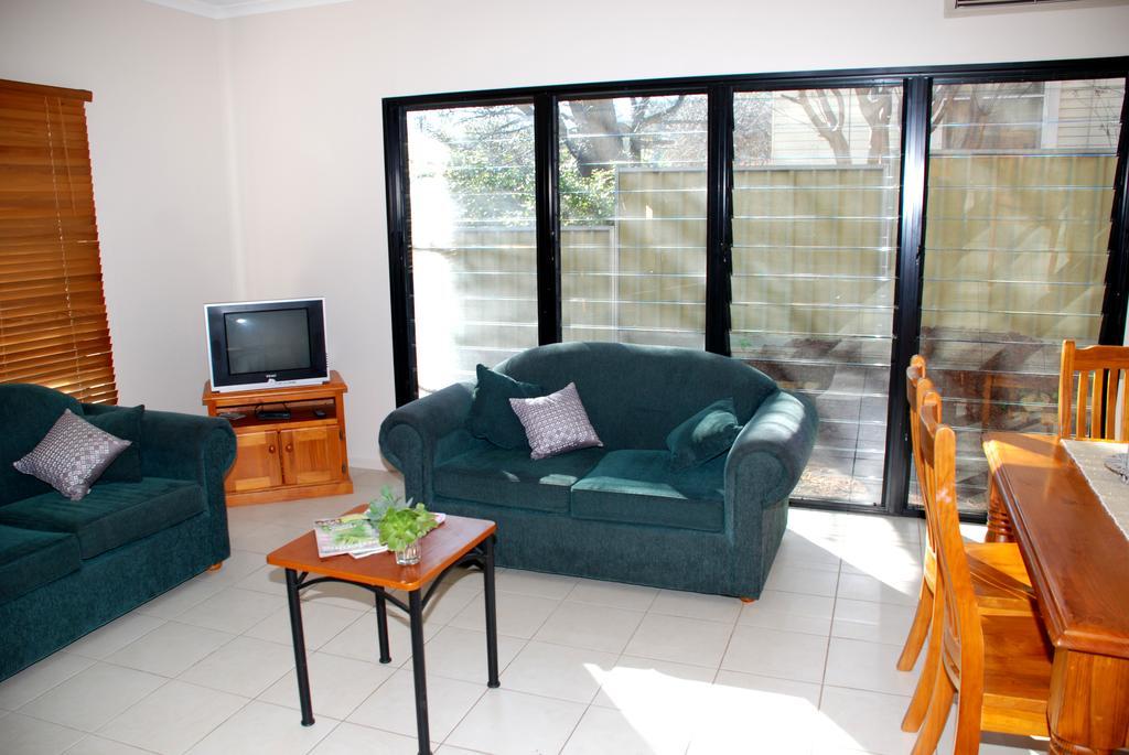 Amberoo Apartments Tamworth Exterior foto